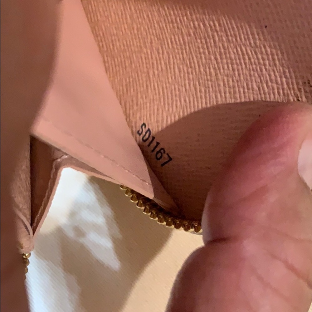 Louis Vuitton TAHITIENNE Clemence Wallet EUC - Picture 8 of 15